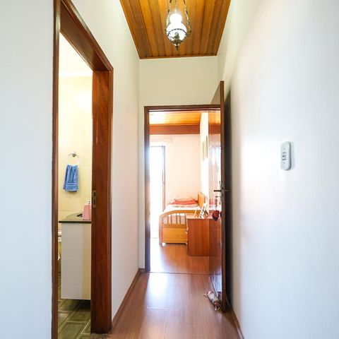 Casa à venda com 200m², 3 quartos e 4 vagasHall da suíte 02