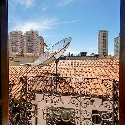 Casa à venda com 200m², 3 quartos e 4 vagasVaranda da suíte 02