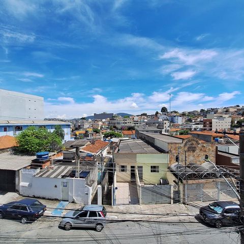 Casa à venda com 133m², 3 quartos e 2 vagas Casa à venda com 133m², 3 quartos e 2 vagasVista varanda