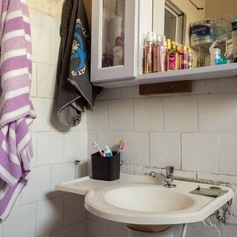 Casa à venda com 125m², 2 quartos e 1 vaga Casa à venda com 125m², 2 quartos e 1 vagaBanheiro