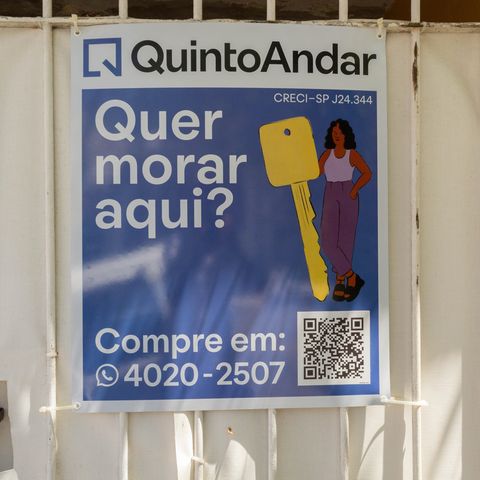 Casa à venda com 125m², 2 quartos e 1 vaga Casa à venda com 125m², 2 quartos e 1 vagaFachada