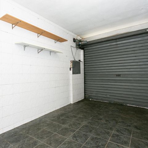 Casa à venda com 132m², 3 quartos e 2 vagas Casa à venda com 132m², 3 quartos e 2 vagasGaragem 2