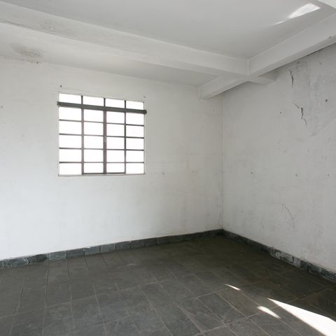 Casa à venda com 132m², 3 quartos e 2 vagas Casa à venda com 132m², 3 quartos e 2 vagasSalão