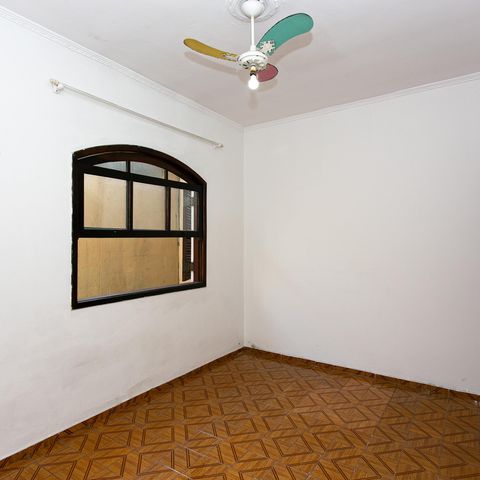 Casa à venda com 132m², 3 quartos e 2 vagas Casa à venda com 132m², 3 quartos e 2 vagasQuarto 3