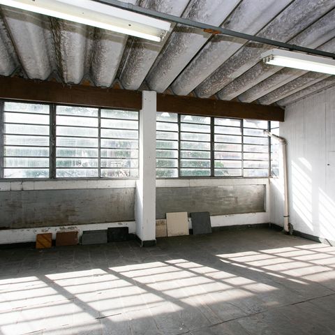 Casa à venda com 132m², 3 quartos e 2 vagas Casa à venda com 132m², 3 quartos e 2 vagasSalão