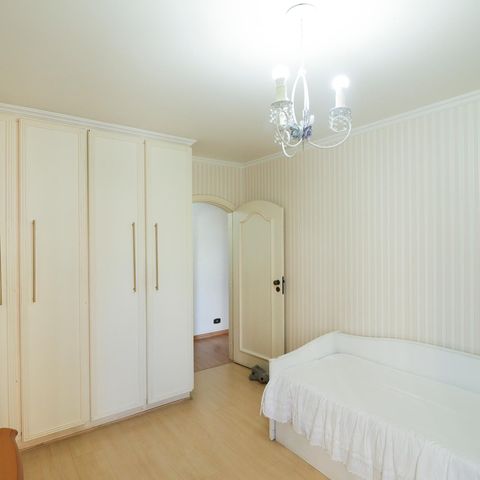 Apartamento à venda com 206m², 4 quartos e 4 vagasQuarto 2