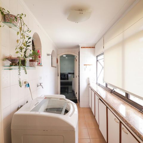 Apartamento à venda com 206m², 4 quartos e 4 vagasÁrea de Serviço