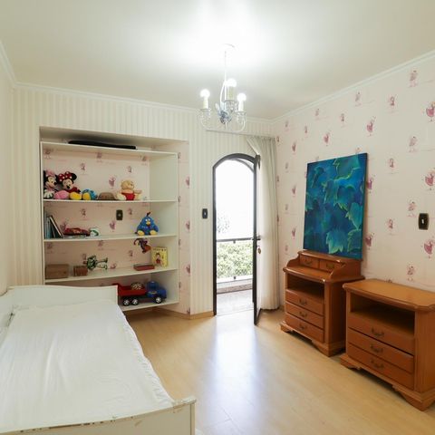 Apartamento à venda com 206m², 4 quartos e 4 vagasQuarto 2