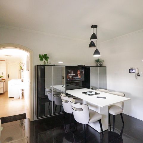 Apartamento à venda com 206m², 4 quartos e 4 vagasCozinha