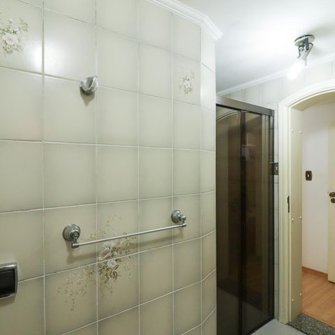 Apartamento à venda com 206m², 4 quartos e 4 vagasBanheiro Social