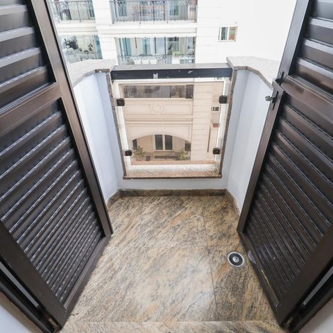 Apartamento à venda com 206m², 4 quartos e 4 vagasVaranda da Suíte 2