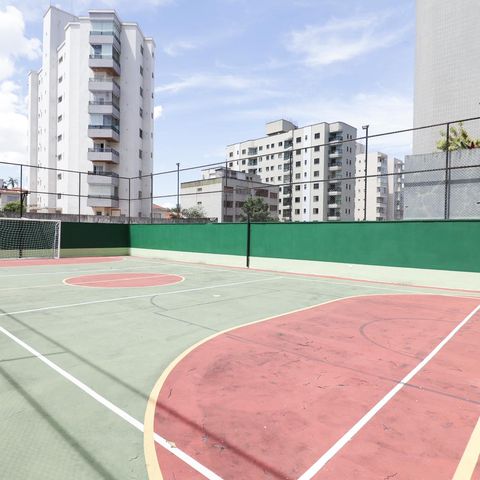 Apartamento à venda com 206m², 4 quartos e 4 vagasQuadra