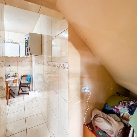 Casa à venda com 90m², 2 quartos e sem vagaCozinha