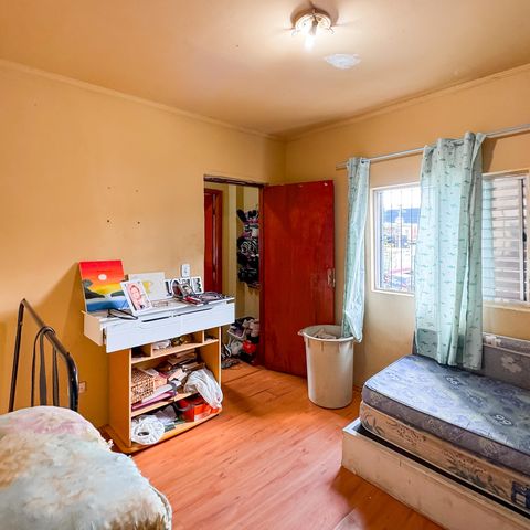 Casa à venda com 90m², 2 quartos e sem vagaQuarto 1