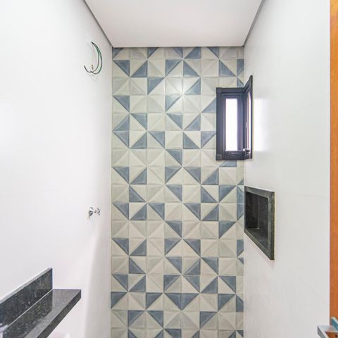 Apartamento para alugar com 115m², 2 quartos e 1 vaga Apartamento para alugar com 115m², 2 quartos e 1 vagaBanheiro do Quarto 2