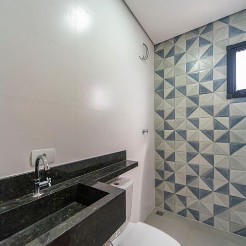 Apartamento para alugar com 115m², 2 quartos e 1 vaga Apartamento para alugar com 115m², 2 quartos e 1 vagaBanheiro do Quarto 2