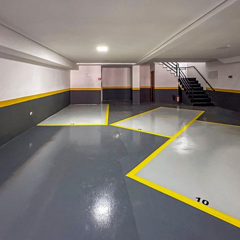 Apartamento para alugar com 115m², 2 quartos e 1 vaga Apartamento para alugar com 115m², 2 quartos e 1 vagaGaragem
