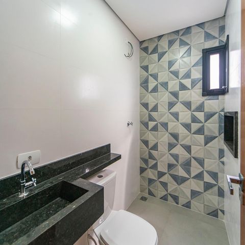 Apartamento para alugar com 115m², 2 quartos e 1 vaga Apartamento para alugar com 115m², 2 quartos e 1 vagaBanheiro do Quarto 2