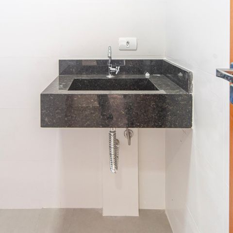 Apartamento para alugar com 115m², 2 quartos e 1 vaga Apartamento para alugar com 115m², 2 quartos e 1 vagaBanheiro