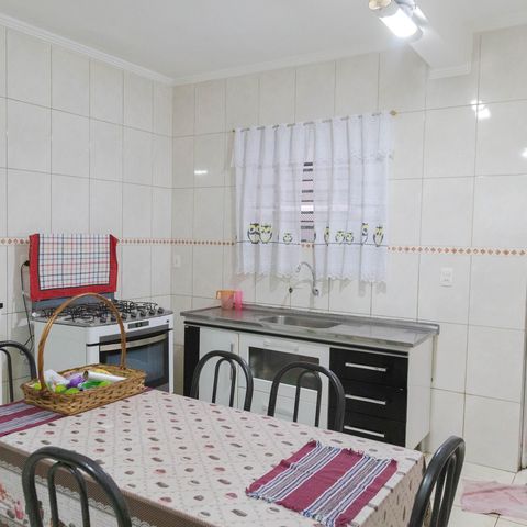 Casa à venda com 165m², 4 quartos e 2 vagasCozinha