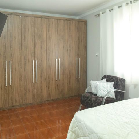 Casa à venda com 165m², 4 quartos e 2 vagasQuarto 04