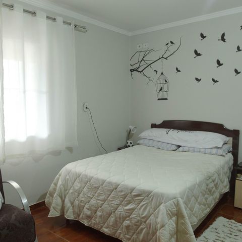 Casa à venda com 165m², 4 quartos e 2 vagasQuarto 04