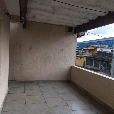Casa à venda com 165m², 4 quartos e 2 vagasCobertura