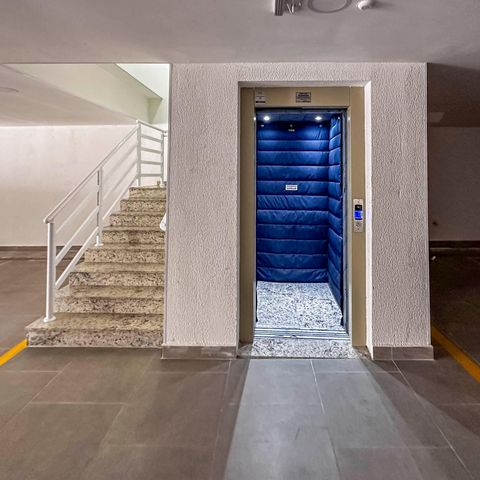 Apartamento para alugar com 180m², 3 quartos e 2 vagasElevador