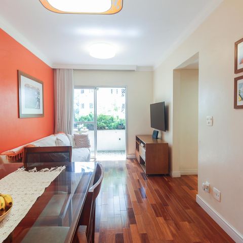 Apartamento à venda com 57m², 2 quartos e 1 vaga Apartamento à venda com 57m², 2 quartos e 1 vagaSala