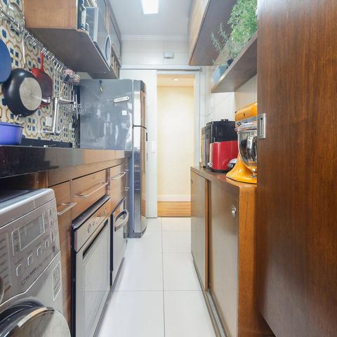 Apartamento à venda com 57m², 2 quartos e 1 vaga Apartamento à venda com 57m², 2 quartos e 1 vagaÁrea de Serviço
