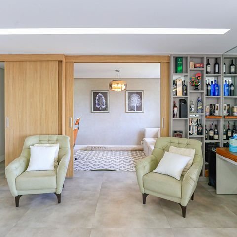 Apartamento à venda com 186m², 5 quartos e 3 vagasEscritório