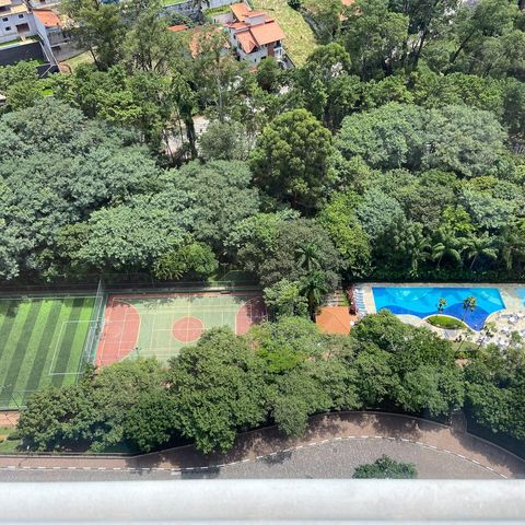 Apartamento à venda com 186m², 5 quartos e 3 vagasQuarto 4 Vista