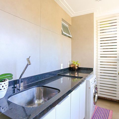 Apartamento à venda com 186m², 5 quartos e 3 vagasÁrea de Serviço