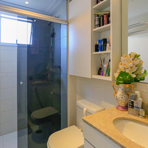 Apartamento à venda com 186m², 5 quartos e 3 vagasQuarto 2
