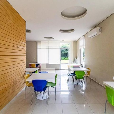 Apartamento à venda com 186m², 5 quartos e 3 vagasÁrea comum - Salão de festas
