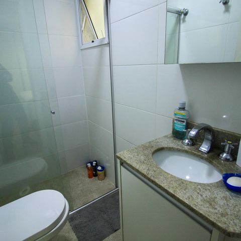 Casa de condomínio à venda com 392m², 4 quartos e 6 vagas Casa de condomínio à venda com 392m², 4 quartos e 6 vagasBanheiro da Suíte 3