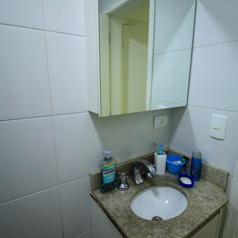 Casa de condomínio à venda com 392m², 4 quartos e 6 vagas Casa de condomínio à venda com 392m², 4 quartos e 6 vagasBanheiro da Suíte 3