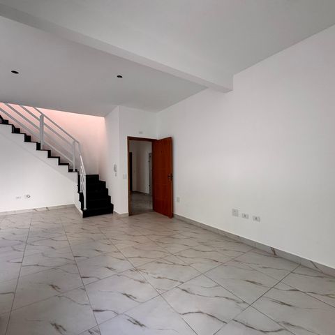 Apartamento para alugar com 180m², 3 quartos e 2 vagas Apartamento para alugar com 180m², 3 quartos e 2 vagasCozinha