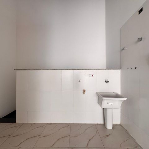 Apartamento para alugar com 180m², 3 quartos e 2 vagas Apartamento para alugar com 180m², 3 quartos e 2 vagasLavanderia