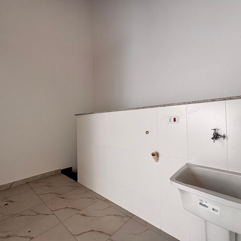 Apartamento para alugar com 180m², 3 quartos e 2 vagas Apartamento para alugar com 180m², 3 quartos e 2 vagasLavanderia
