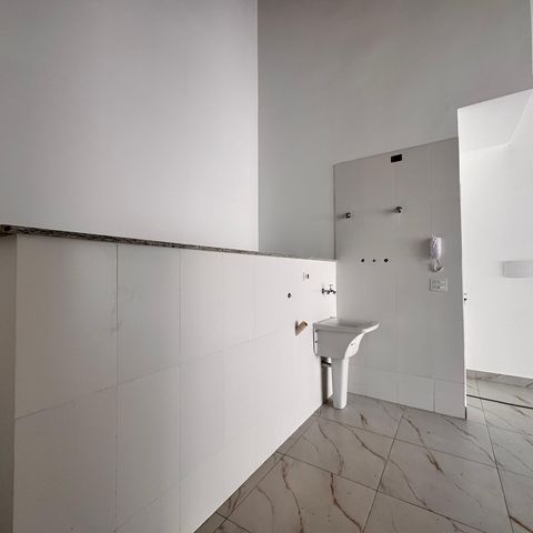 Apartamento para alugar com 180m², 3 quartos e 2 vagas Apartamento para alugar com 180m², 3 quartos e 2 vagasLavanderia