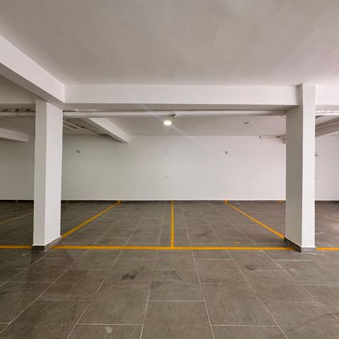 Apartamento para alugar com 180m², 3 quartos e 2 vagas Apartamento para alugar com 180m², 3 quartos e 2 vagasGaragem