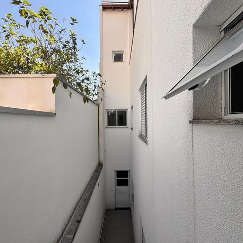 Apartamento para alugar com 180m², 3 quartos e 2 vagas Apartamento para alugar com 180m², 3 quartos e 2 vagasVista