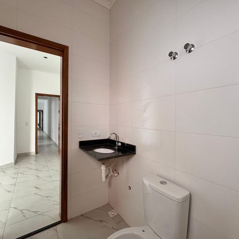 Apartamento para alugar com 180m², 3 quartos e 2 vagas Apartamento para alugar com 180m², 3 quartos e 2 vagasBanheiro da Suíte