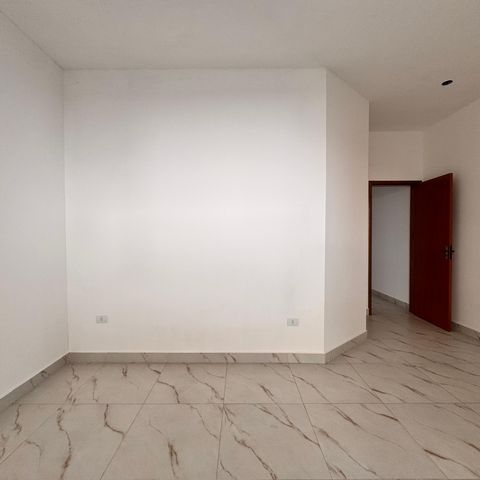 Apartamento para alugar com 180m², 3 quartos e 2 vagas Apartamento para alugar com 180m², 3 quartos e 2 vagasSuite