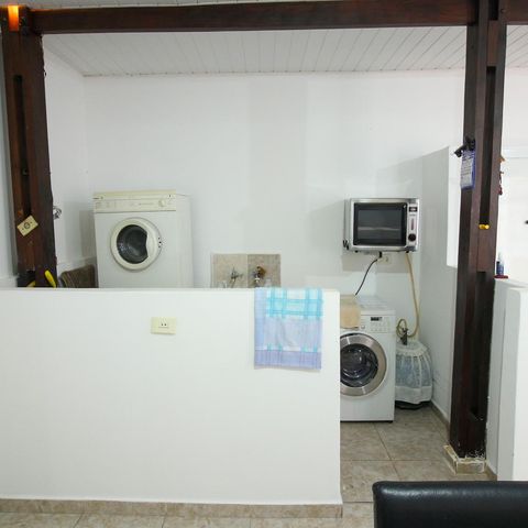 Casa à venda com 450m², 7 quartos e 5 vagas Casa à venda com 450m², 7 quartos e 5 vagasÁrea de Serviço