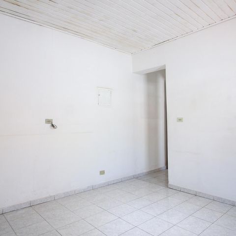 Casa à venda com 450m², 7 quartos e 5 vagas Casa à venda com 450m², 7 quartos e 5 vagascasa 3 Quarto 2