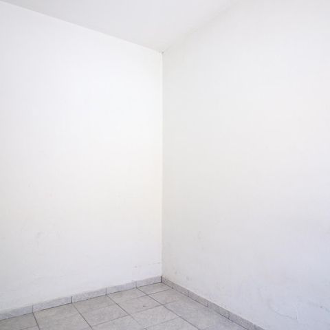 Casa à venda com 450m², 7 quartos e 5 vagas Casa à venda com 450m², 7 quartos e 5 vagascasa 3 Quarto 3