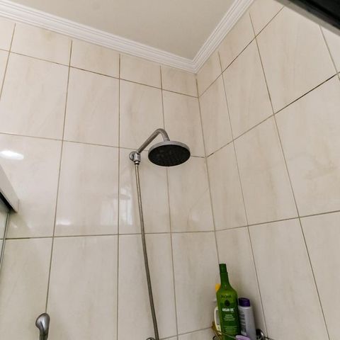 Casa à venda com 463m², 4 quartos e 6 vagas Casa à venda com 463m², 4 quartos e 6 vagasBanheiro da Suíte 4