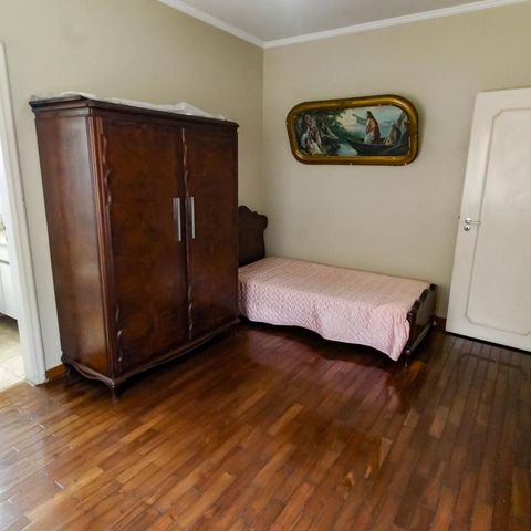 Casa à venda com 463m², 4 quartos e 6 vagas Casa à venda com 463m², 4 quartos e 6 vagasSuíte 2